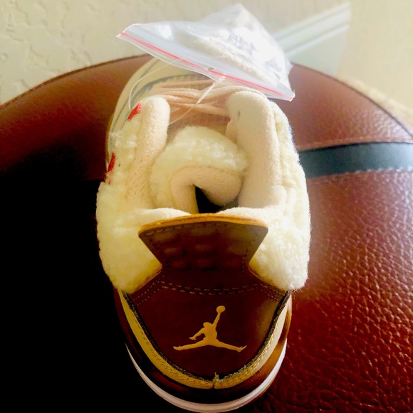 Jordan 4 Retro (PS) - Picture 6 of 7